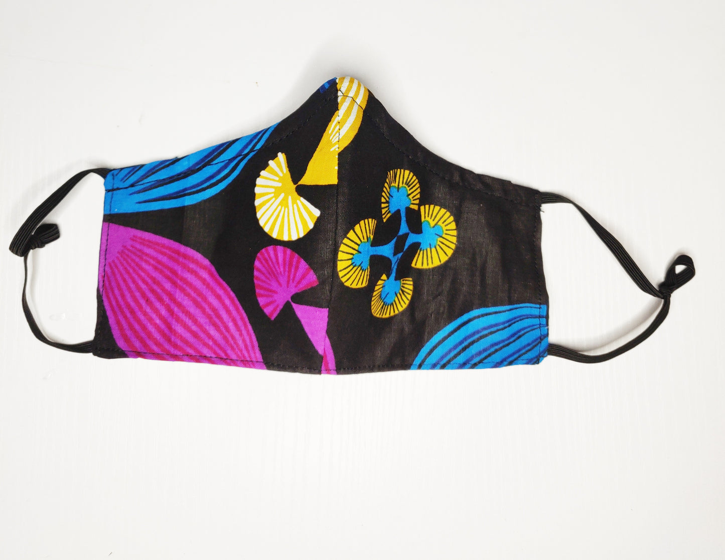 E N I D A S O - African Print Fabric Mask