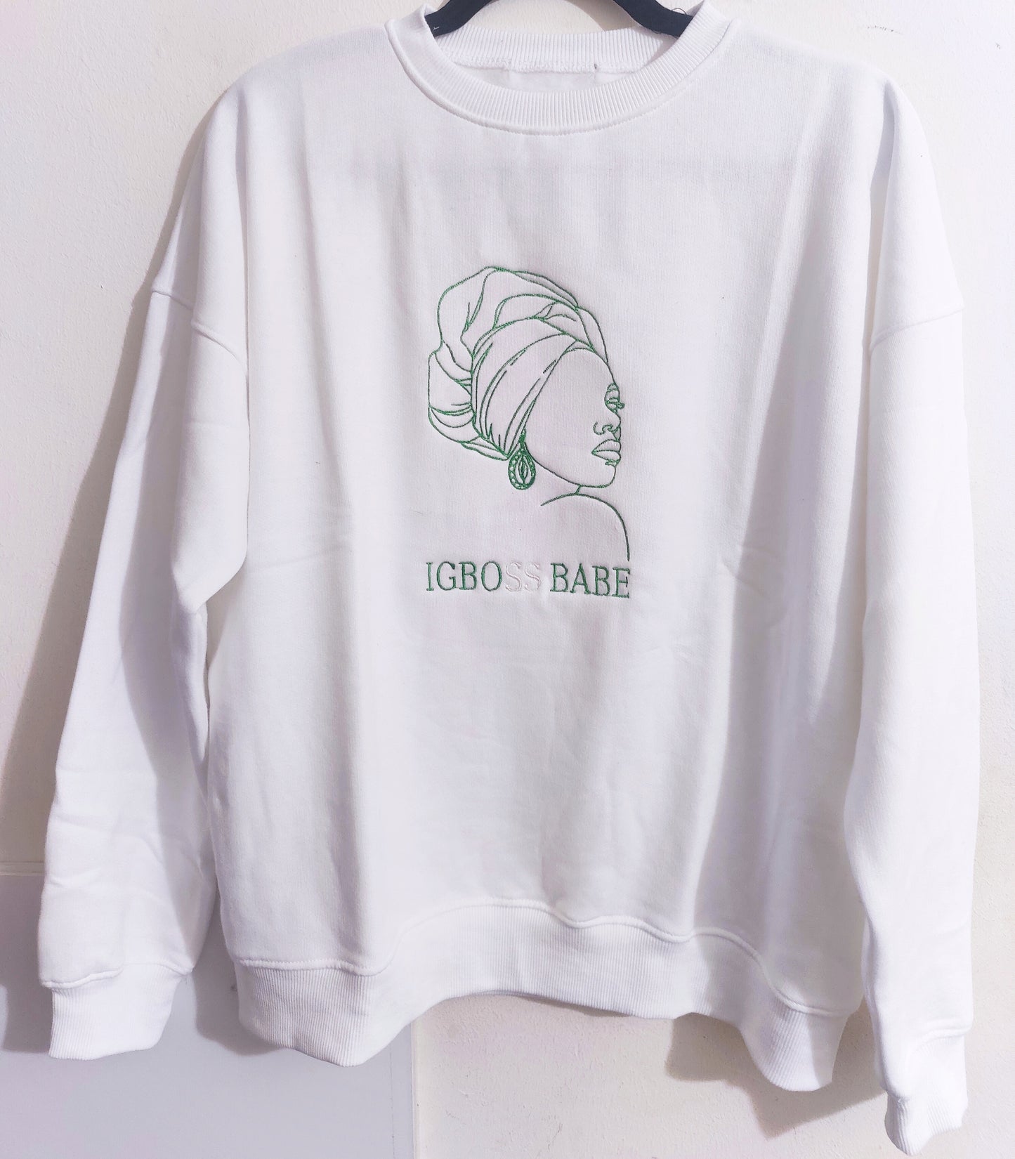 Igboss Babe African Woman Embroidered sweatshirt