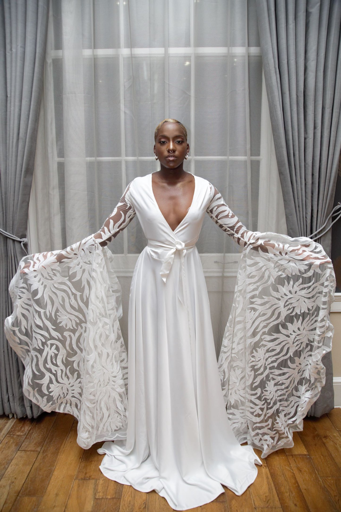 NAADIA - Luxury Bridal Robe