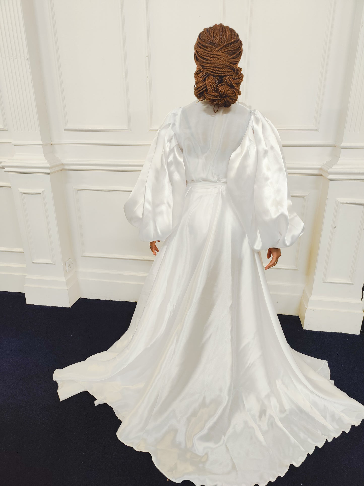 Queen Hadassah Organza Bridal Robe with Puff Sleeves