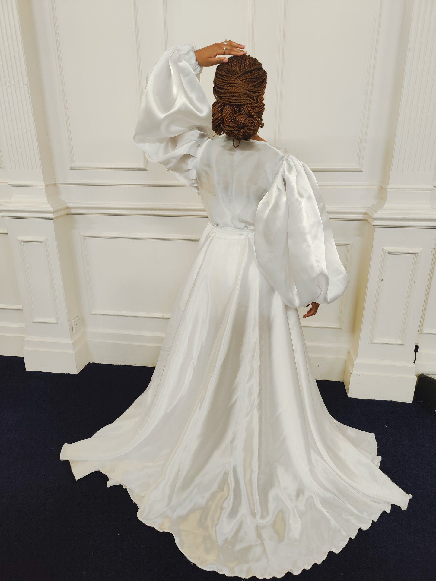 Queen Hadassah Organza Bridal Robe with Puff Sleeves