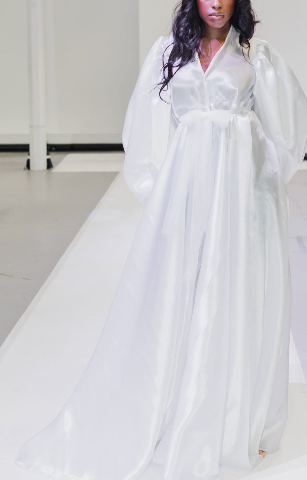 Queen Hadassah Organza Bridal Robe with Puff Sleeves